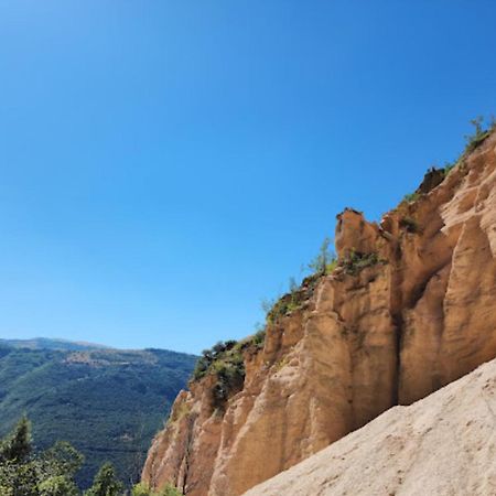 Locanda Della Pieve Pievebovigliana Екстер'єр фото