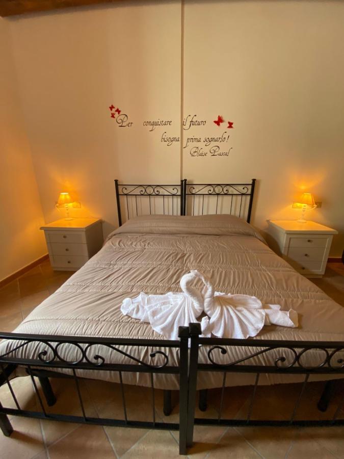 Locanda Della Pieve Pievebovigliana Екстер'єр фото