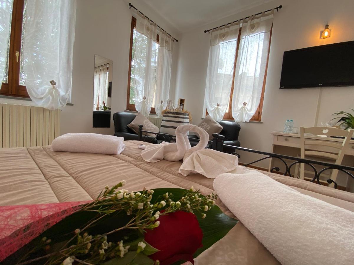 Locanda Della Pieve Pievebovigliana Екстер'єр фото