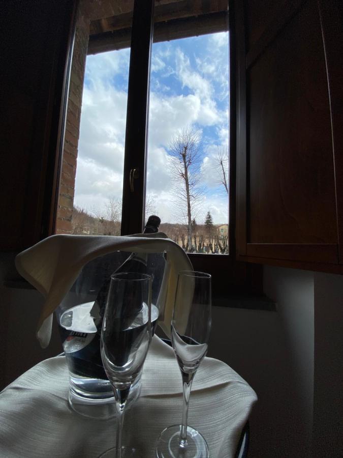 Locanda Della Pieve Pievebovigliana Екстер'єр фото
