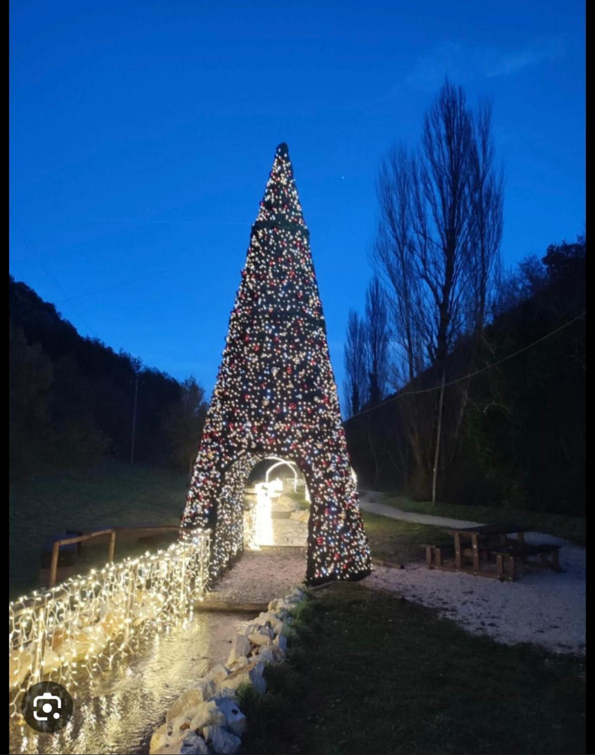 Locanda Della Pieve Pievebovigliana Екстер'єр фото